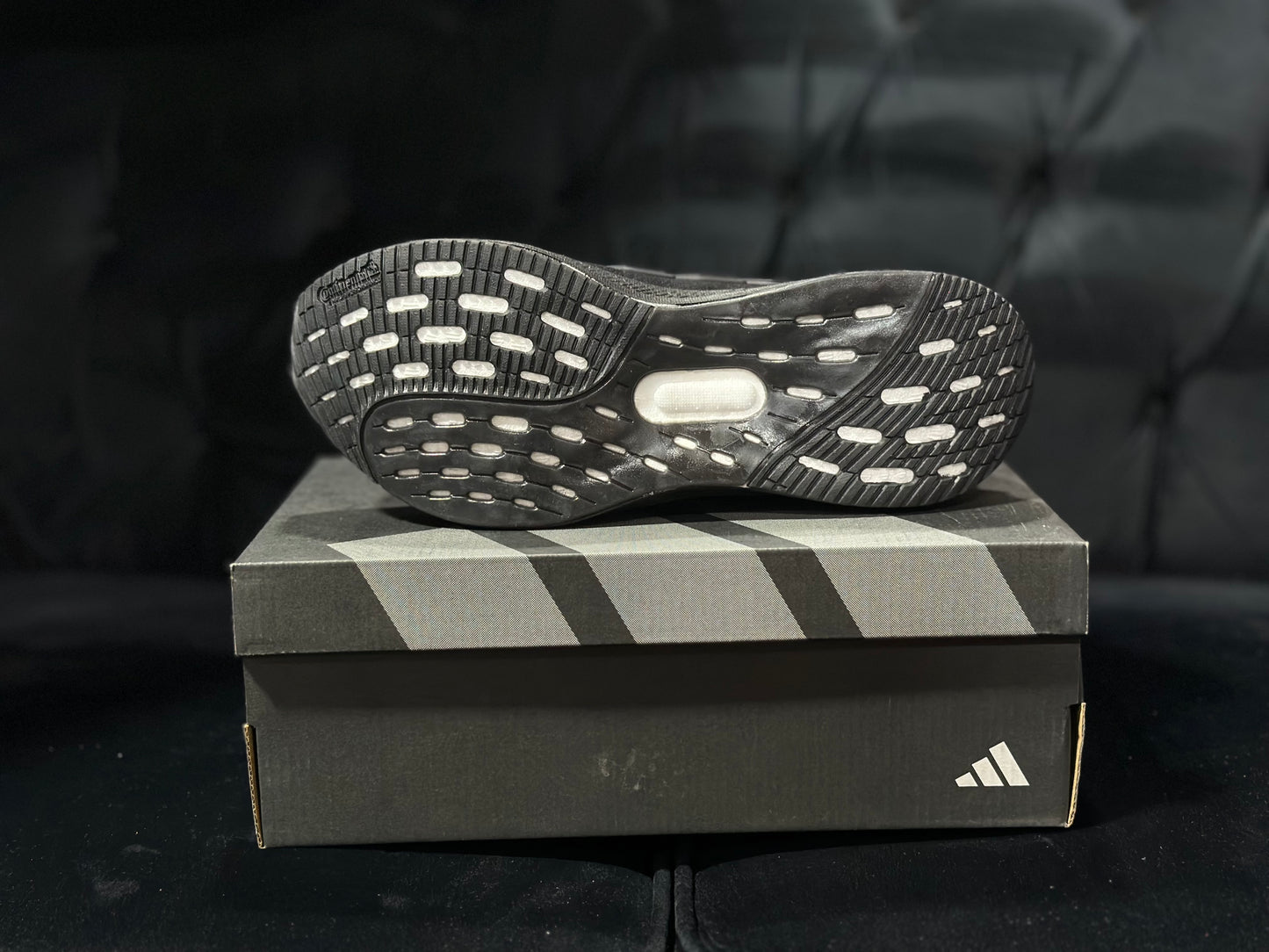 UltraRun 5 Triple Black