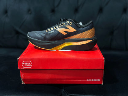 NB fuelcell rebel v4 Black/Orange
