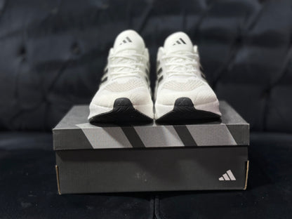 UltraRun 5 White/Black