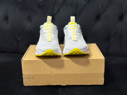 Motiva White/Opti Yellow
