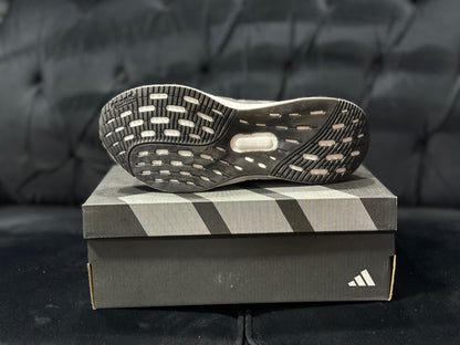 UltraRun 5 Grey/White