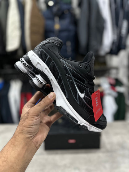 Nike x Supreme Shox Ride 2 Black/White