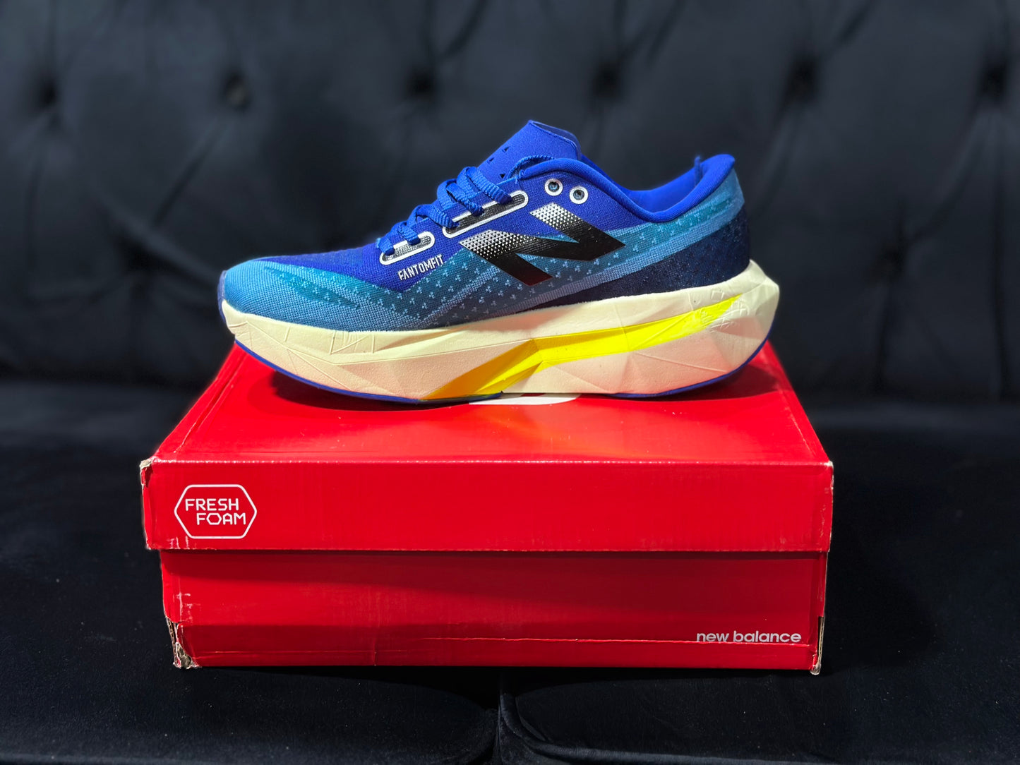 NB fuelcell rebel v4 Limelight Blue