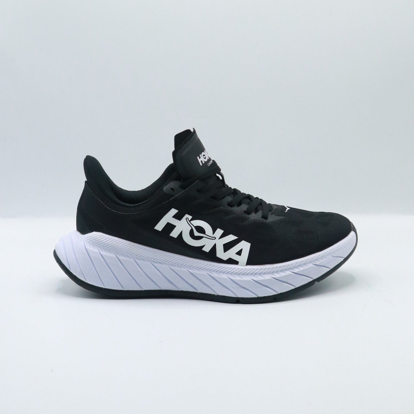 Carbon X Black White