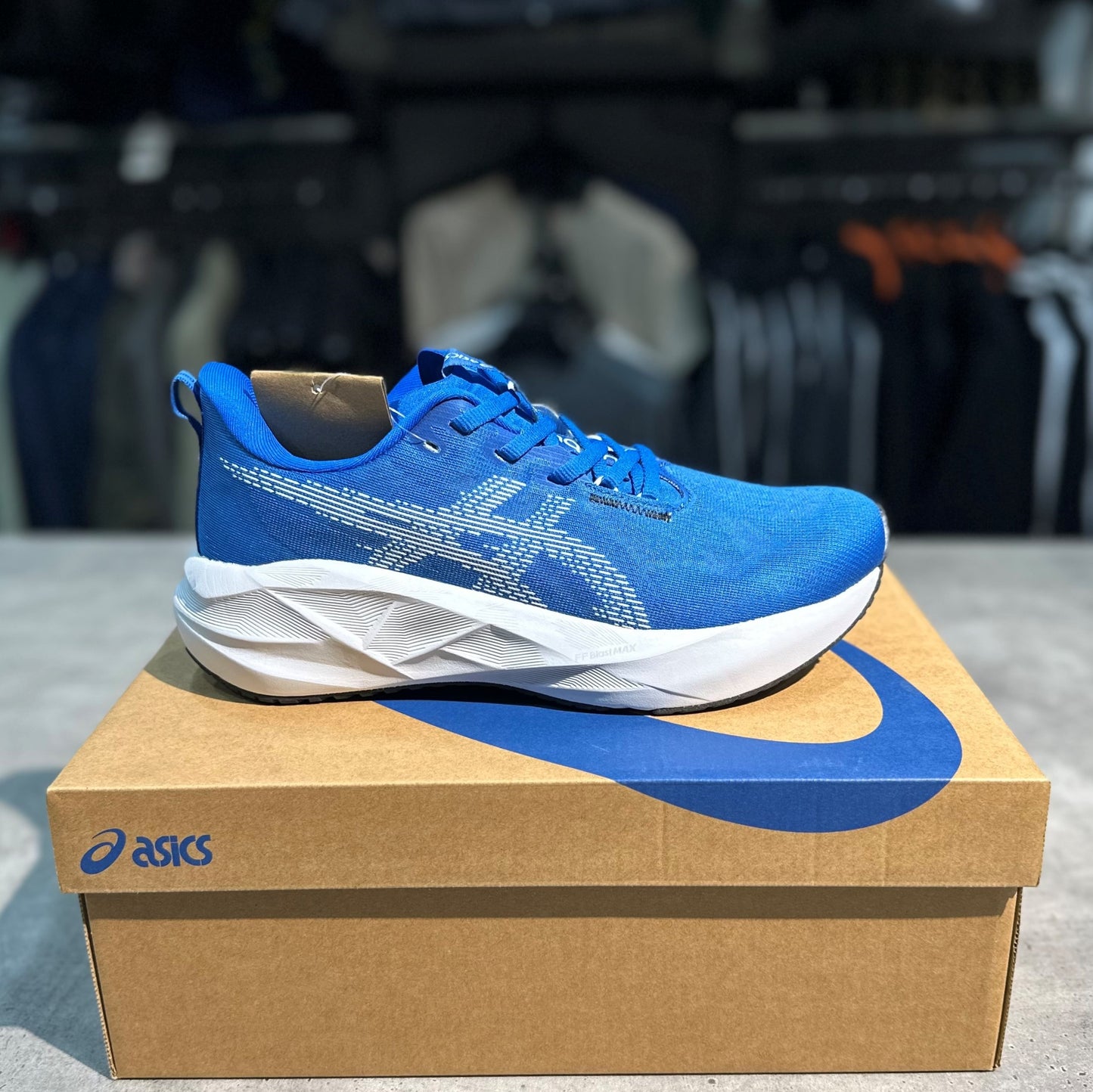 NovaBlast 5 Illusion Blue