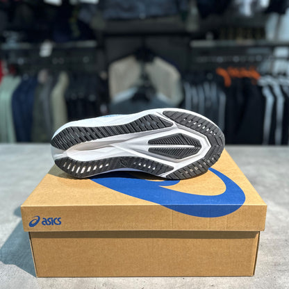 NovaBlast 5 Black/White