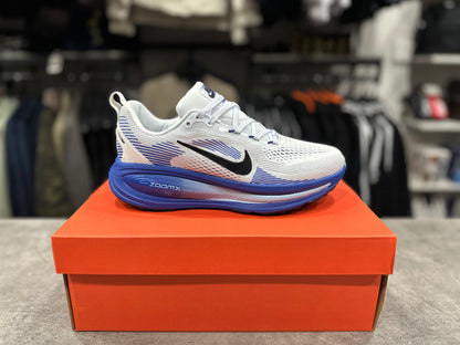 Vomero 18 White/Blue